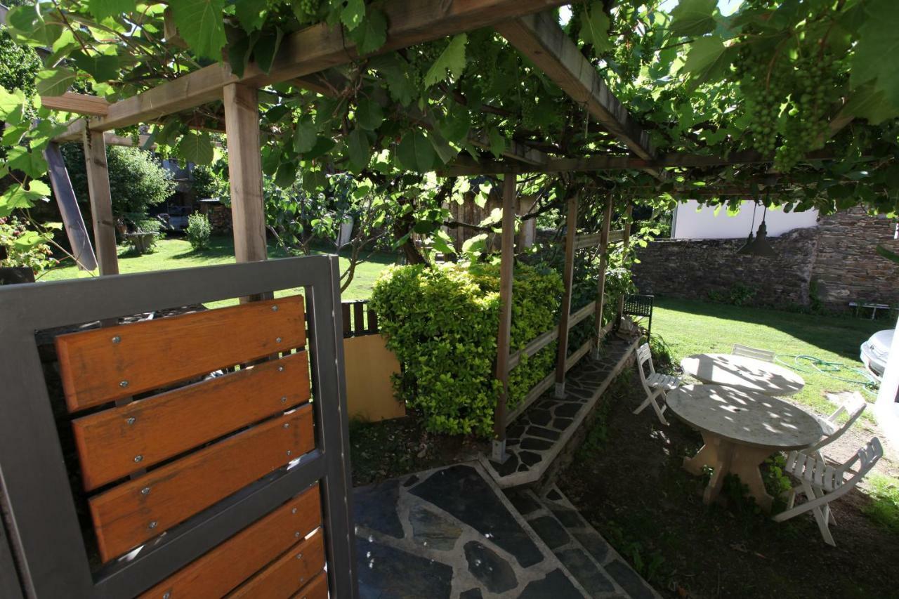 فيلا La Caladette Les Plantiers المظهر الخارجي الصورة